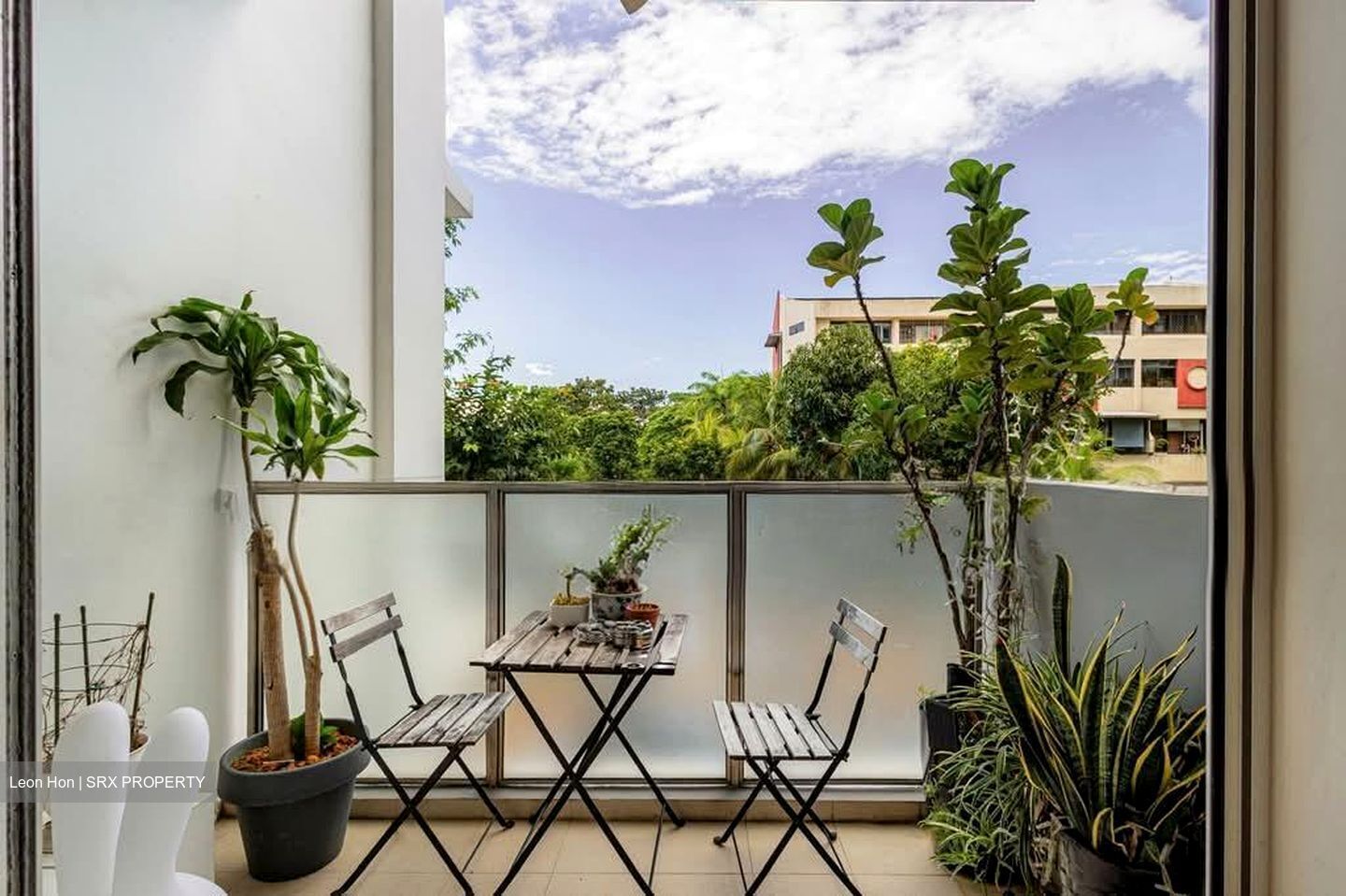 Vacanza @ East (D14), Condominium #580564681